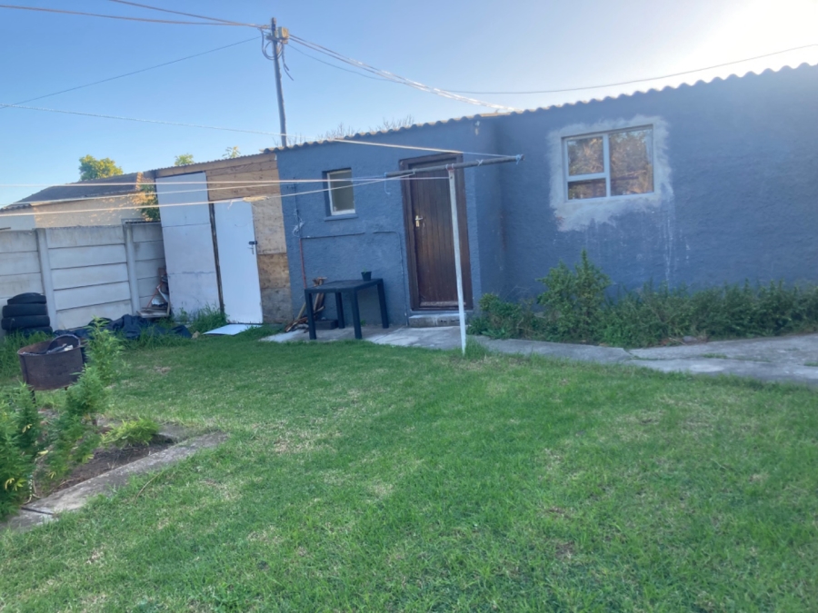 3 Bedroom Property for Sale in Kabega Park Eastern Cape